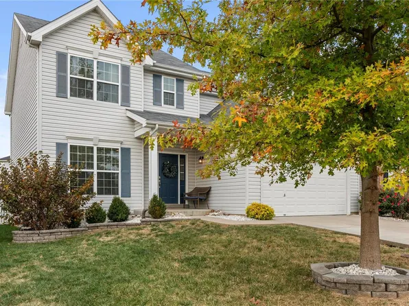 303 Hollowgate Dr, Lake Saint Louis, MO 63367