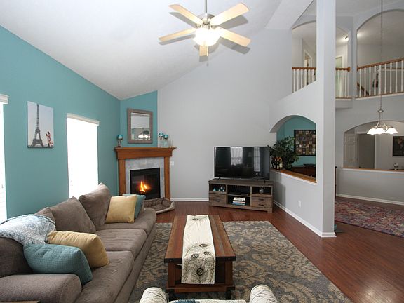 5th image of 7025 Easton Way W