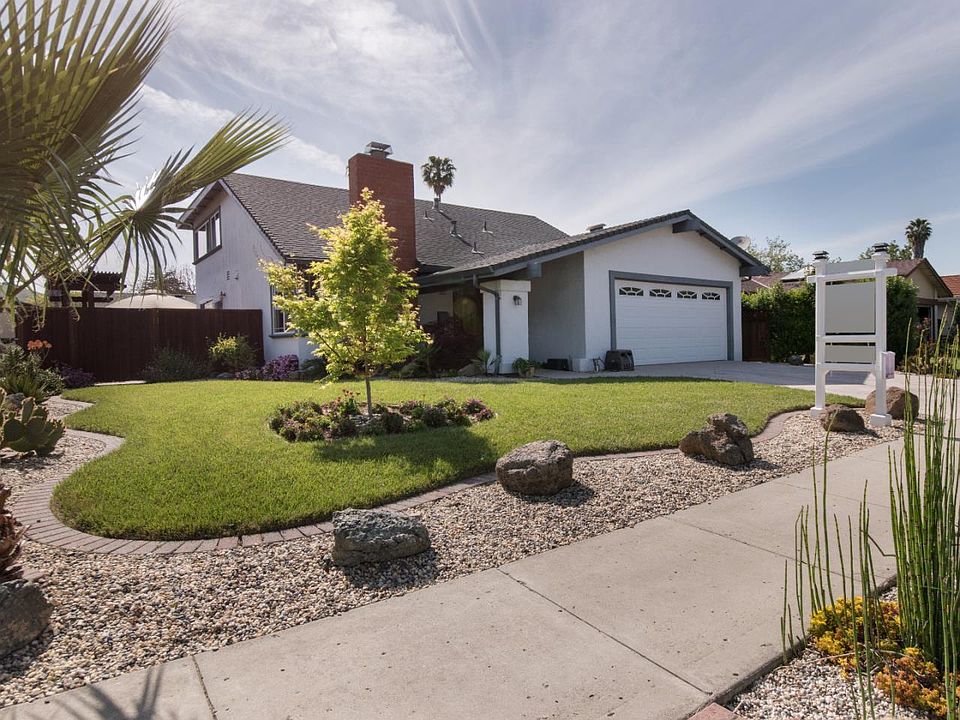 1st image of 6261 Solano Dr
