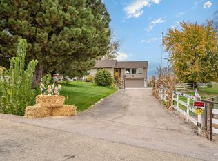 9696 Gloria Rd, Middleton, ID 83644