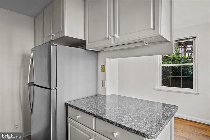 3305 S Wakefield St #A — Photo 6