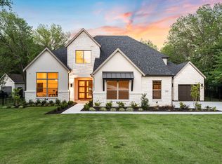 2131 Ravenwood Dr, Keller, TX 76262