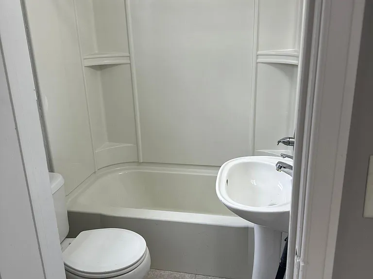 3118 Victoria Dr #3118 — Photo 4