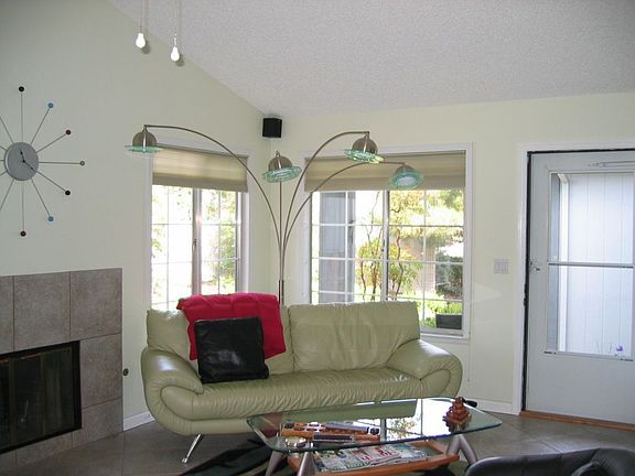 Light & Bright Living Room