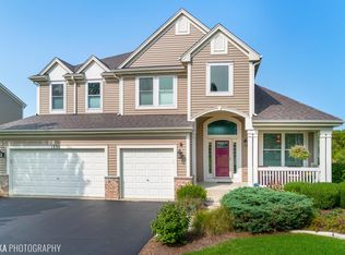 1330 Mallard Ln, Hoffman Estates, IL 60192
