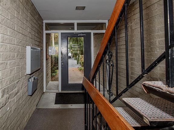 3rd image of 399 W Galbraith Rd APT 103
