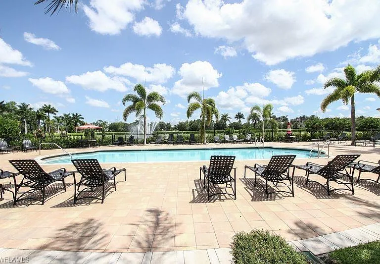 1810 Florida Club Cir #1204 — Photo 1