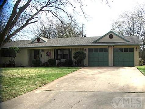 1st image of 2009 River Oaks Cir