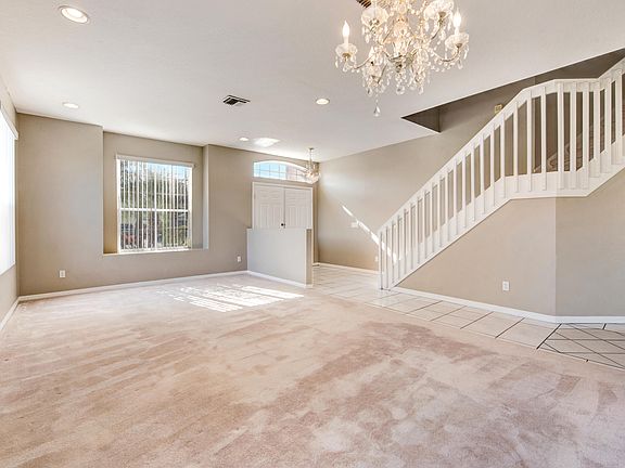4th image of 2641 Aston Cir