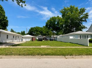 816 E Benton St, Morris, IL 60450