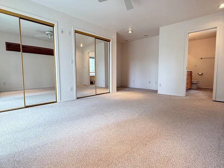 1808 W University Ave — Photo 6