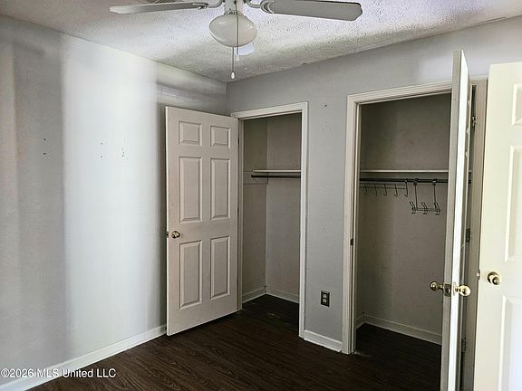 5th image of 420 Poindexter St