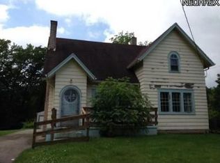 2806 Rogers Rd, Youngstown, OH 44511