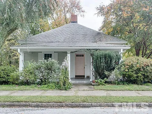 1016 Hale St Photo 1
