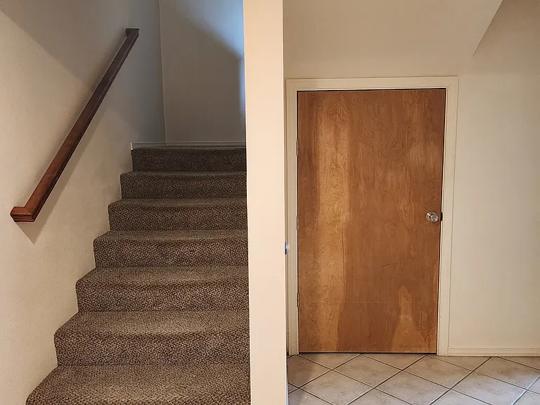 1007 W Cushing St — Photo 16