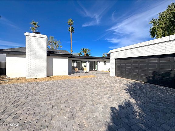 2nd image of 342 E ORANGEWOOD Avenue