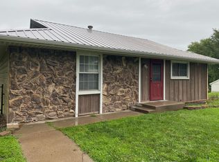 755 Grant St, Lawrence, KS 66044
