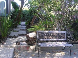 953 Hyperion Ave, Los Angeles, CA 90029