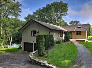 136 Swendsen Dr, Monroe, CT 06468