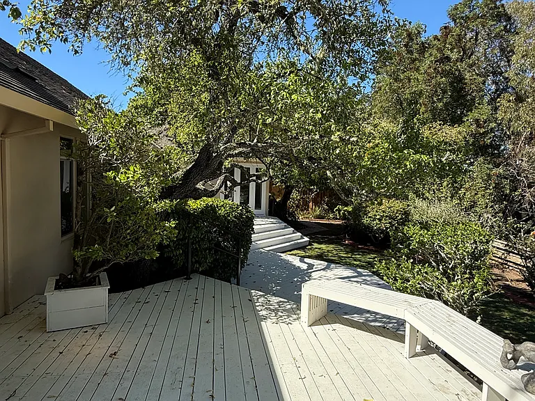 1204 Laurel Hill Dr — Photo 20