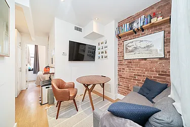 Rented by Living New York