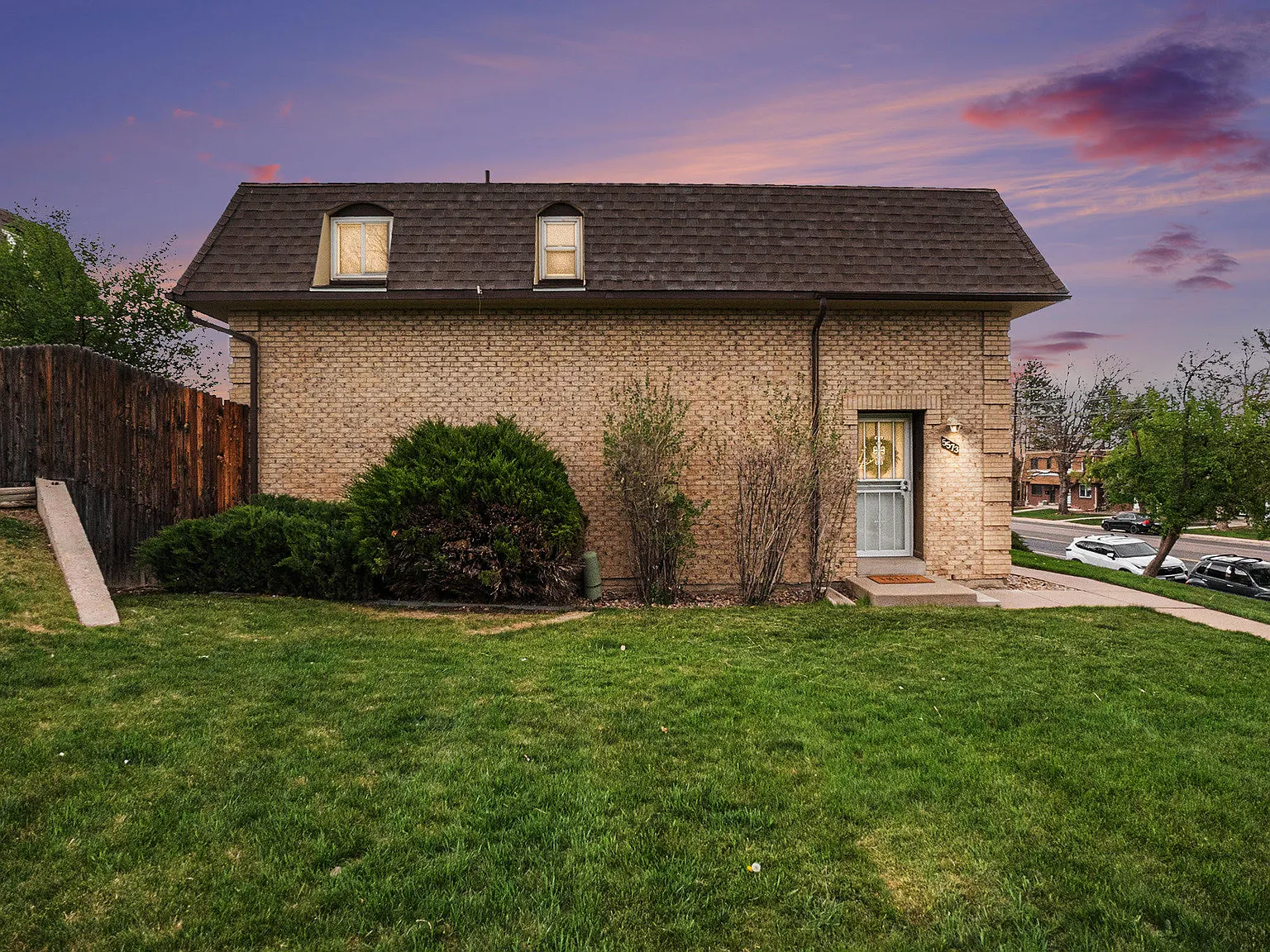 3 bed, 2.5 bath, 1540 sqft, $2,600 — Photo 1