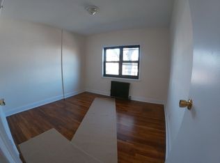 89-27 Rutledge Ave #1, Glendale, NY 11385