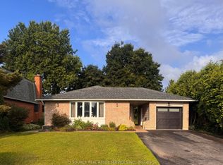 1492 Northdale St #2, Ottawa, ON K1B 4G6