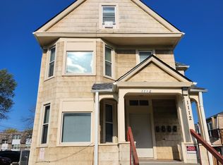 1112 S 31st St APT 1, Omaha, NE 68105