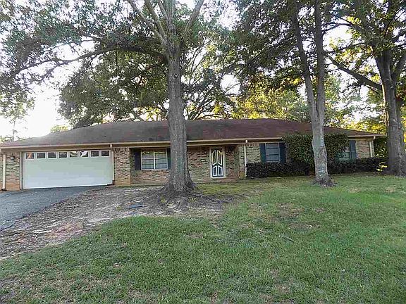 2nd image of 3731 Linda Kaye Dr