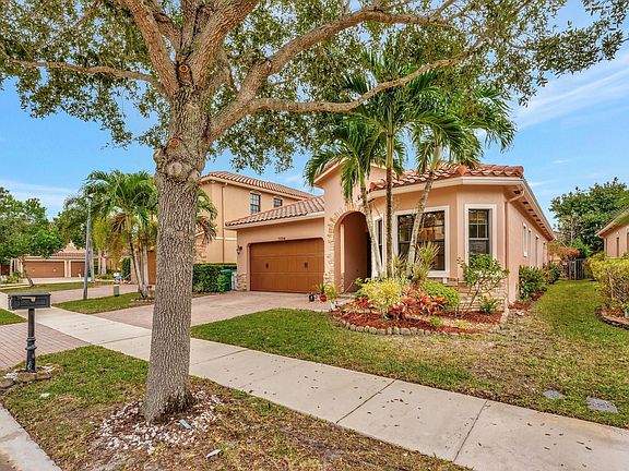 2nd image of 7594 NW 113th Avenue