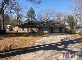 829 Maple Dr, Denham Springs, LA 70726