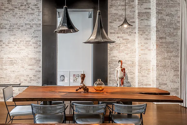 Sold by Compass | media 6