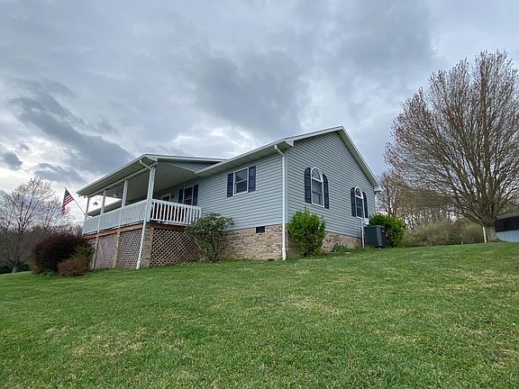 4th image of 324 Westfield Dr