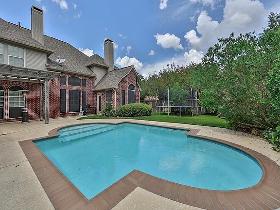 4th image of 22203 Winding Lake Ct