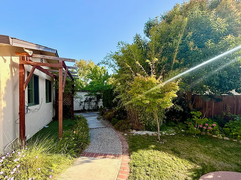 12291 Titus Ave — Photo 63