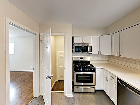 5th image of 131 E 119th St