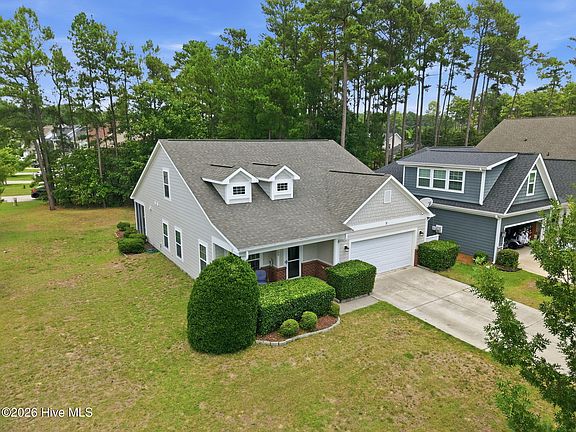 4th image of 105 Moultrie Ln