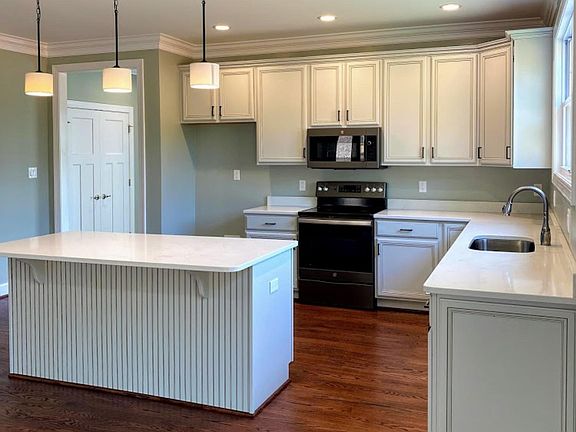 5th image of 1326 Imboden Dr Lot 5