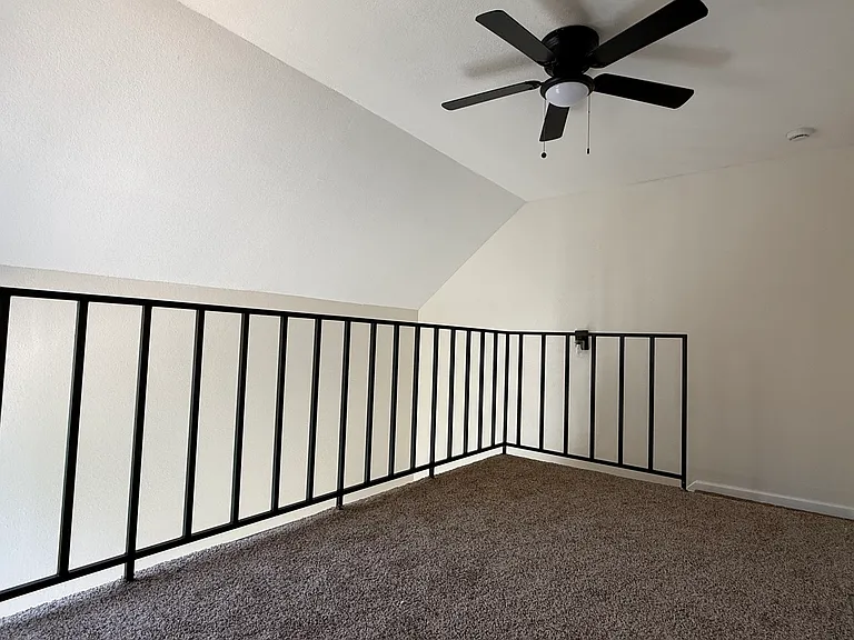 9801 Walnut St #214 — Photo 17