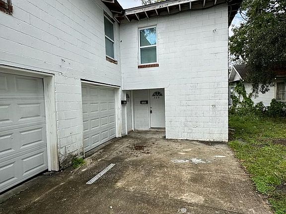 2nd image of 320B Nixon St #320B