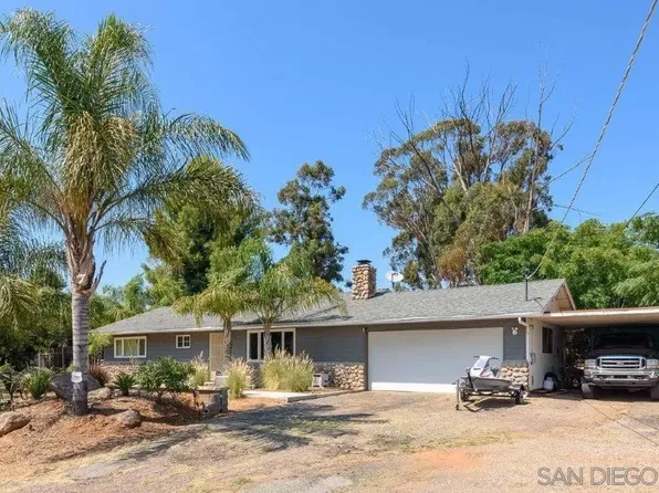 1559 S Grade Rd, Alpine, CA 91901