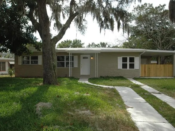 7101 Carlow St, New Port Richey, FL 34653