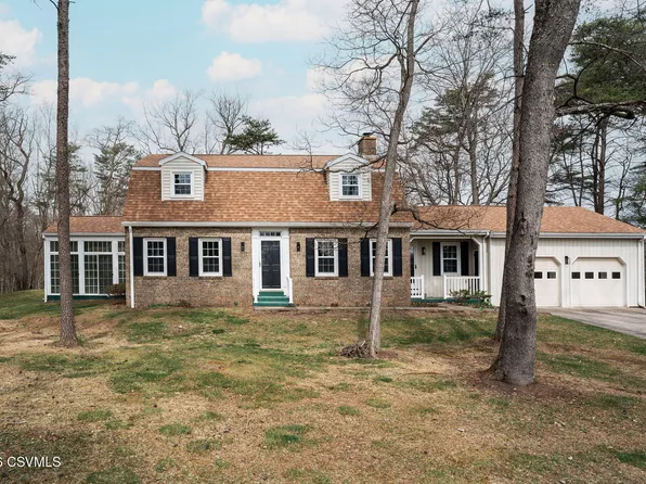 1749 Mile Hill Rd, Sunbury, PA 17801