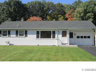 79 Barcrest Dr, Rochester, NY 14616