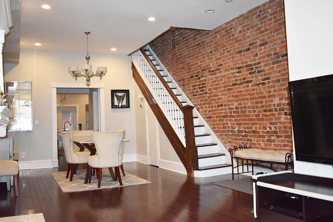 3 bed, 2.5 bath, 1500 sqft, $4,600 — Photo 3
