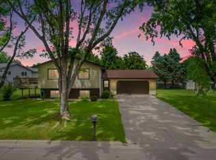 3 Aspen Ct, Faribault, MN 55021
