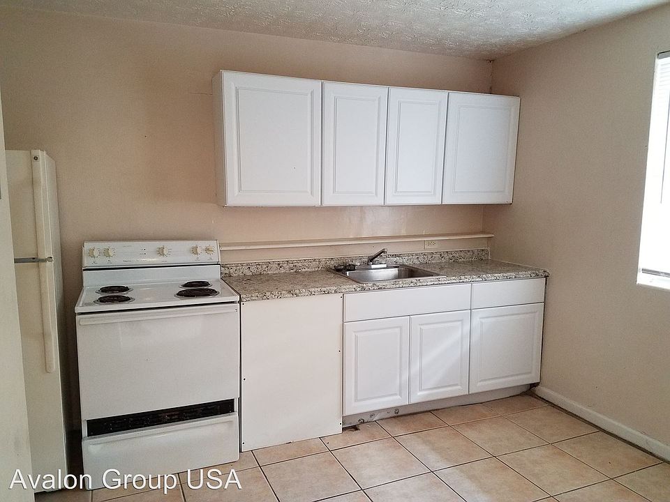 1st image of 5226 Lexington Ave