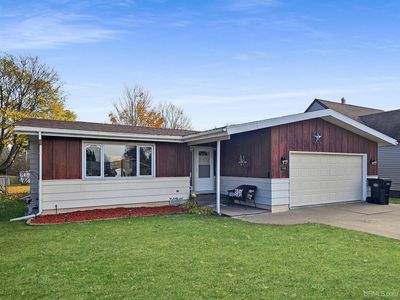 1115 S Lincoln Rd, Escanaba, MI, 49829