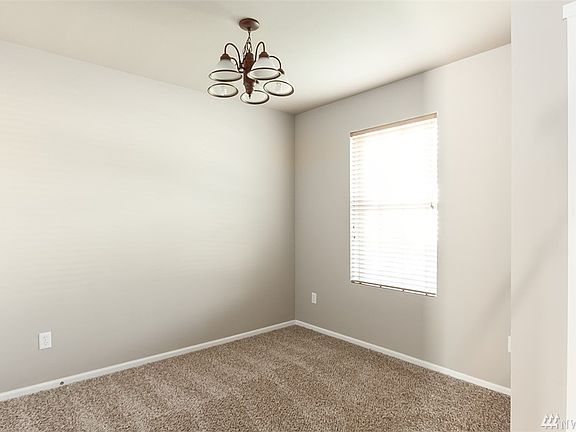 5th image of 19916 100th Avenue Ct E